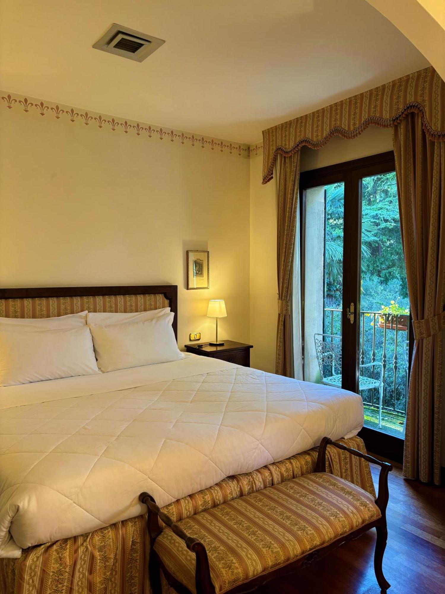 Hotel Villa Luppis Pasiano Di Pordenone Exterior foto