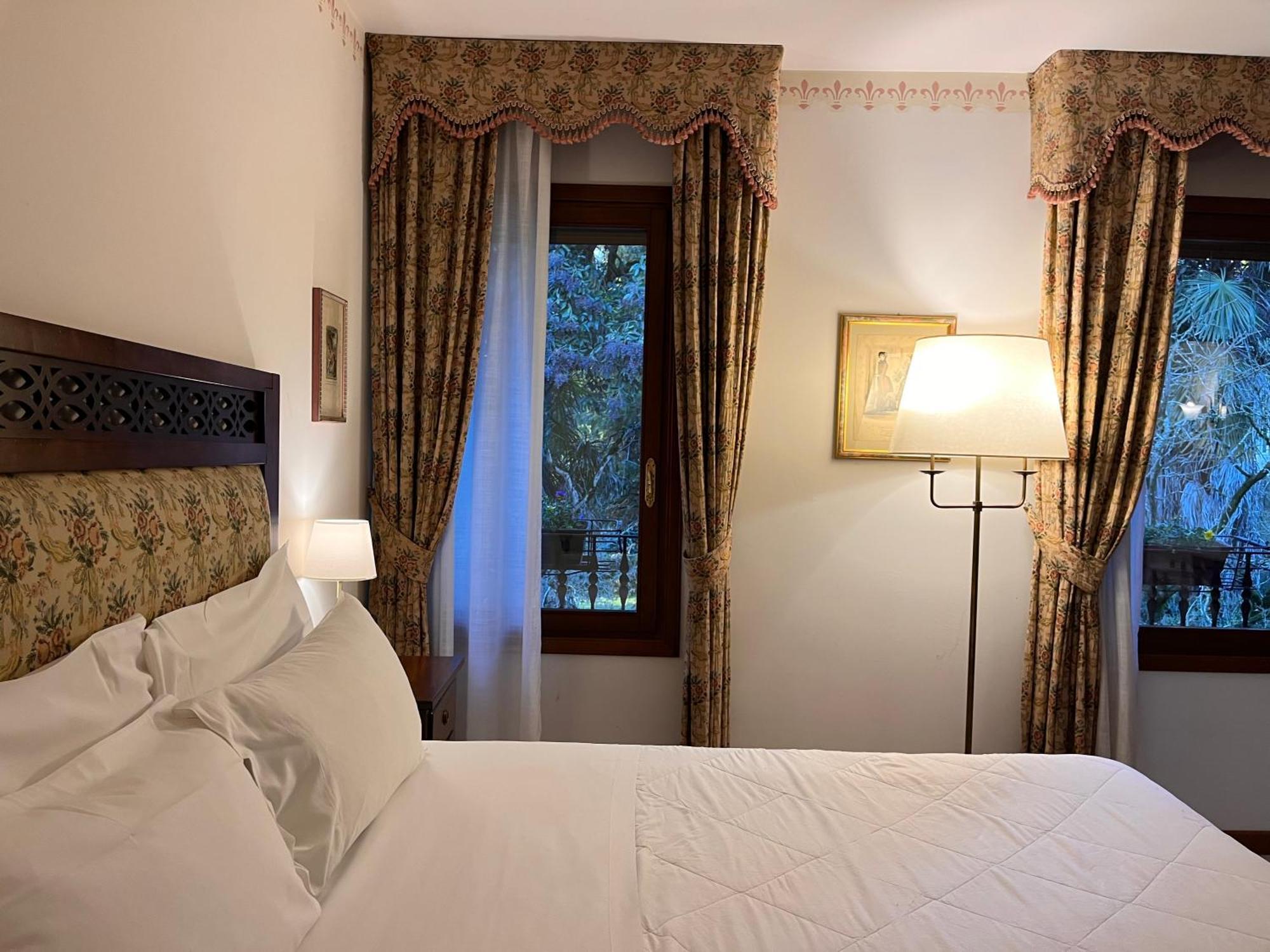 Hotel Villa Luppis Pasiano Di Pordenone Exterior foto